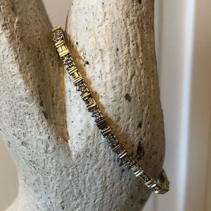 Diamond chip tennis bracelet